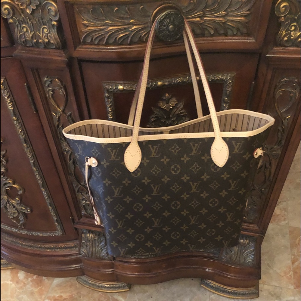 Louis Vuitton Never Full MM Monogram